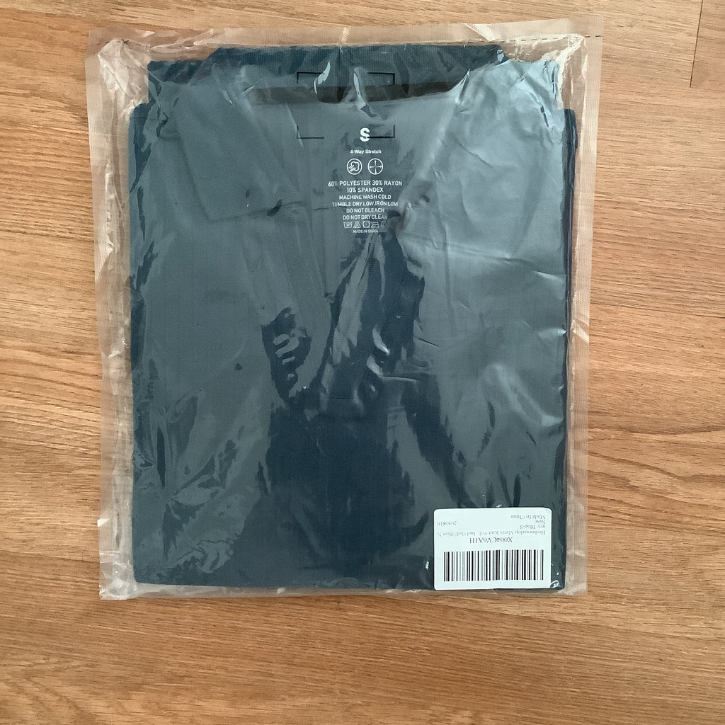 Small men’s golf shirt