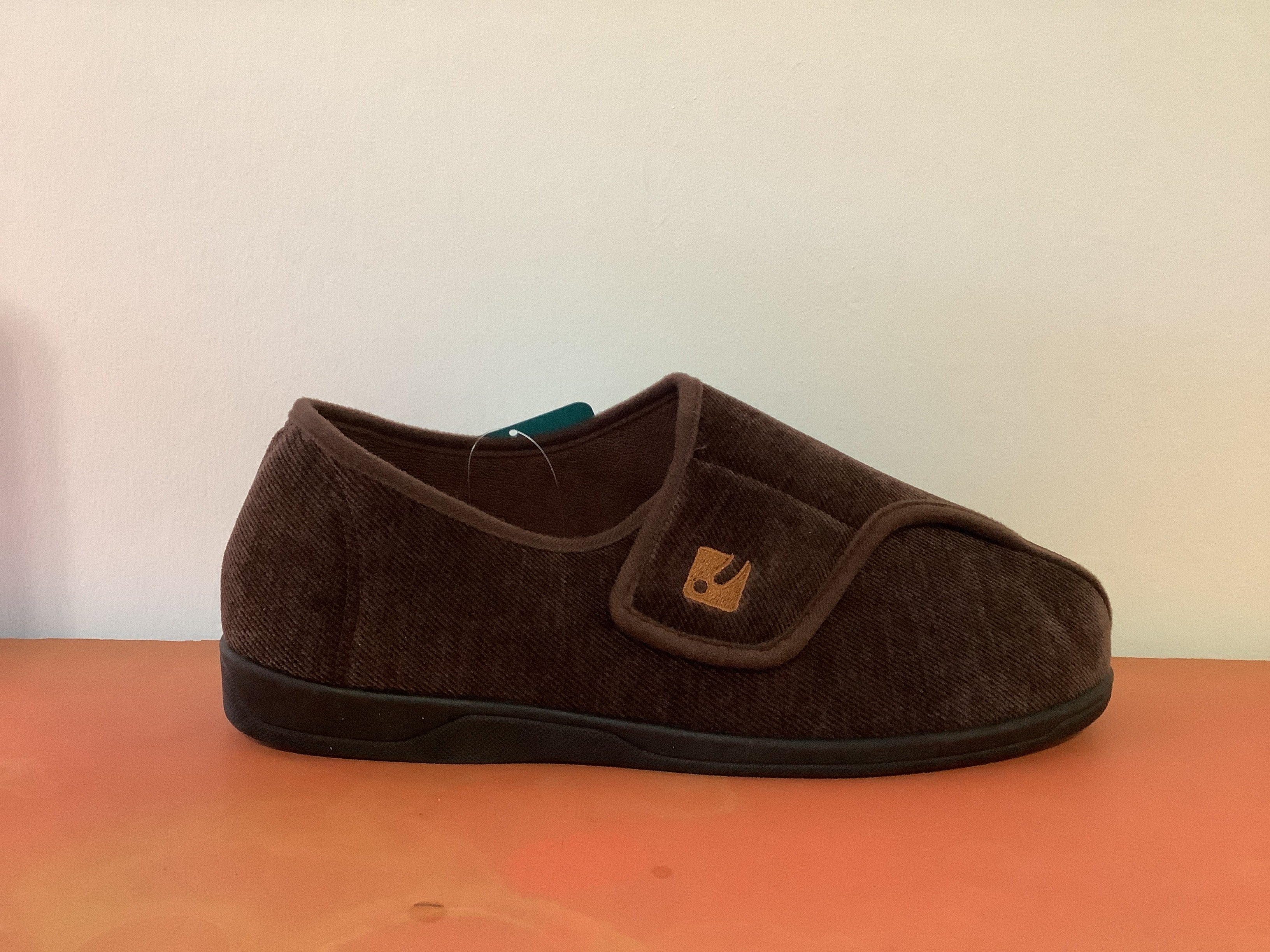 Brown slippers memory foam men’s