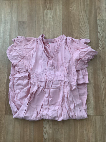 Medium pink dress