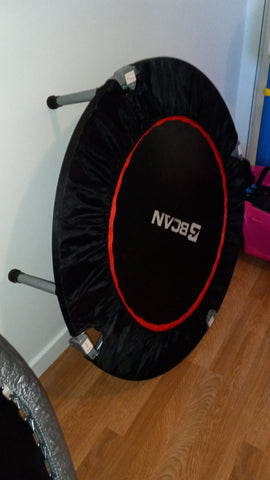 Foldable mini trampoline