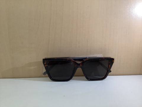 Miyya tortoise/black glasses