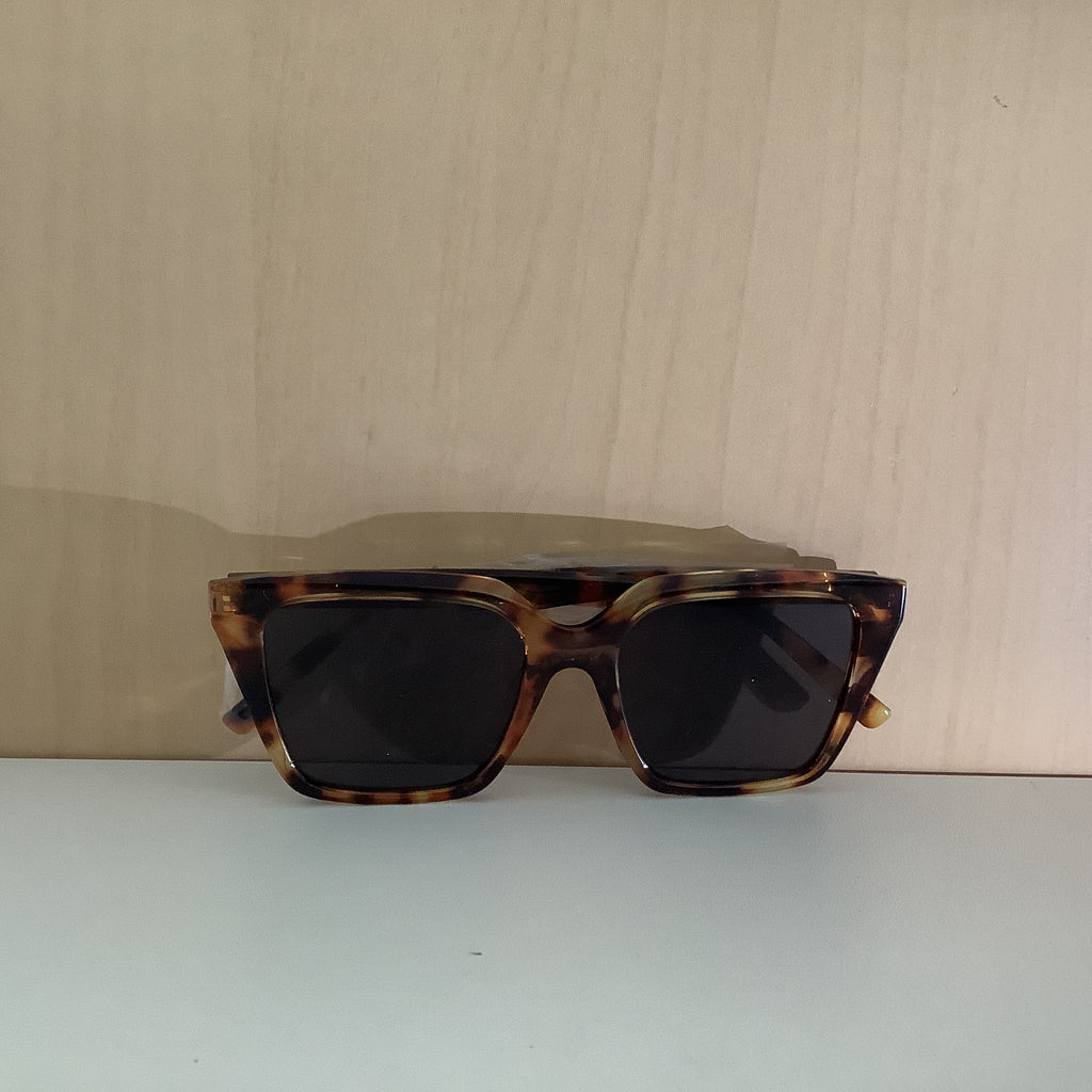 Miyya tortoise grey sunglasses